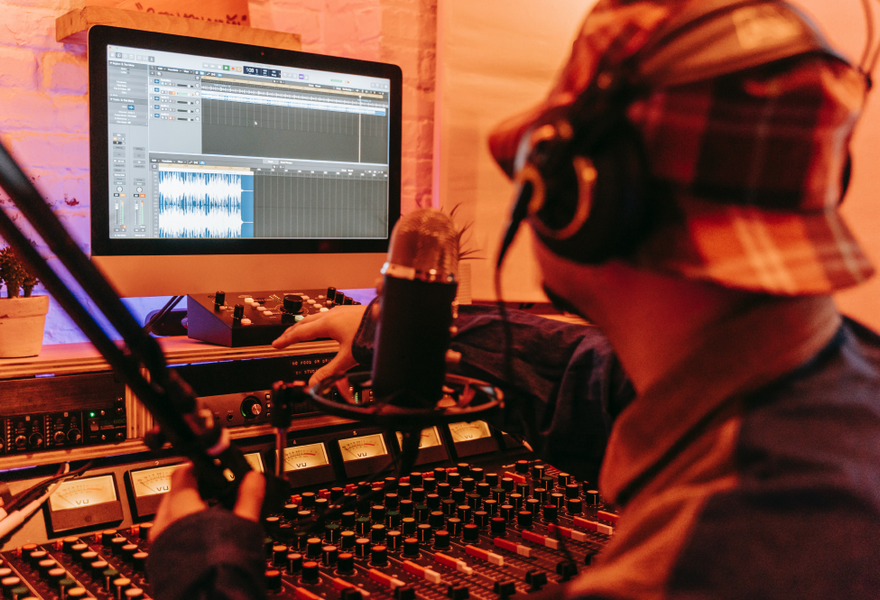 What Do Music Producers Do? Expert Guide From A Music Producer